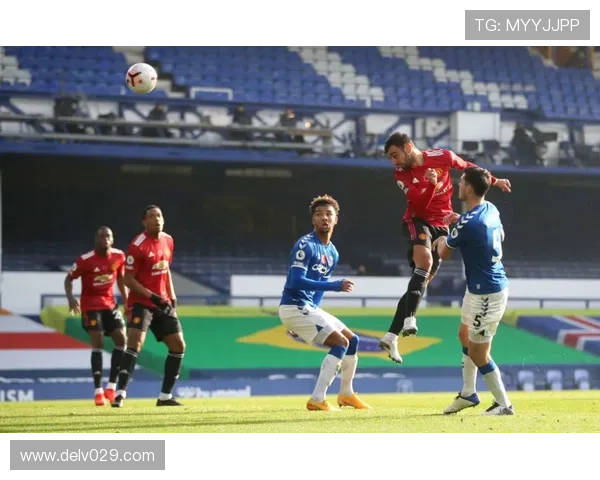 马奎尔称拉门斯首秀双红会压力巨大全队需齐心帮助他顺利度过难关 马奎尔称拉门斯首秀双红会压力巨大全队需齐心帮助他顺利度过难关