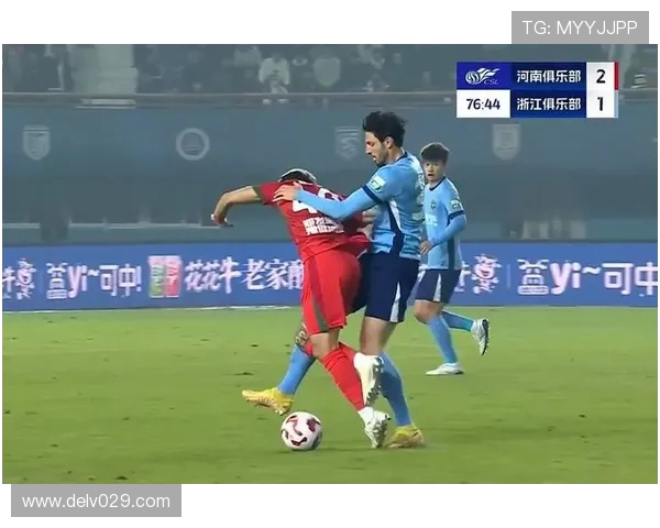 李提香乌龙送礼卡多索造险河南队遗憾丢球难逃被动局面 李提香乌龙送礼卡多索造险河南队遗憾丢球难逃被动局面